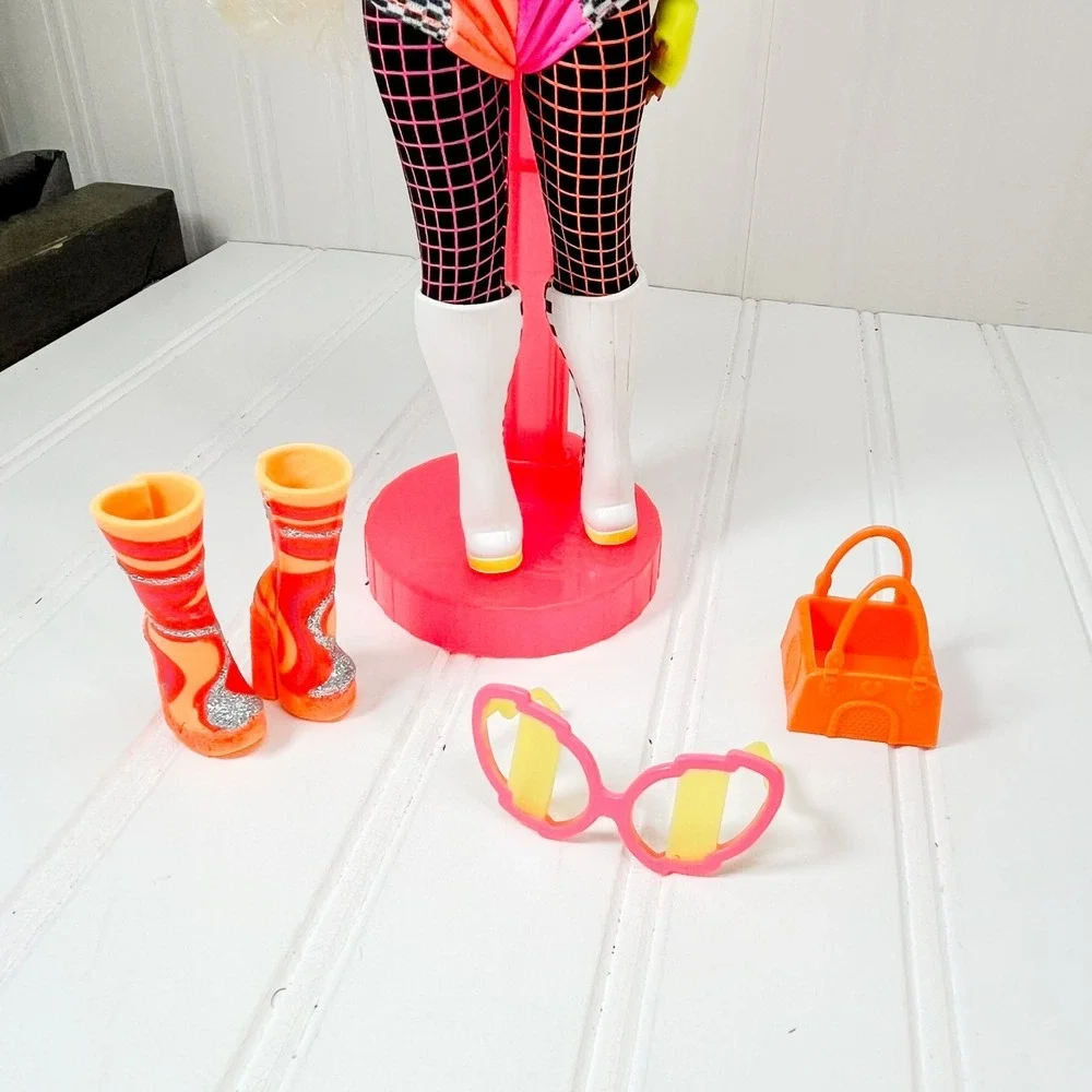 Mga doll accessories